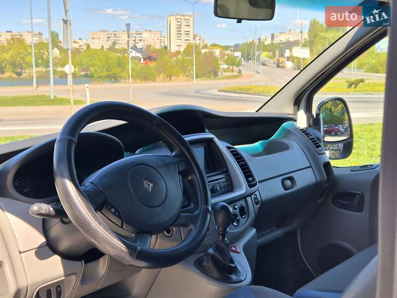 Мінівен Renault Trafic 2013 в Вінниці