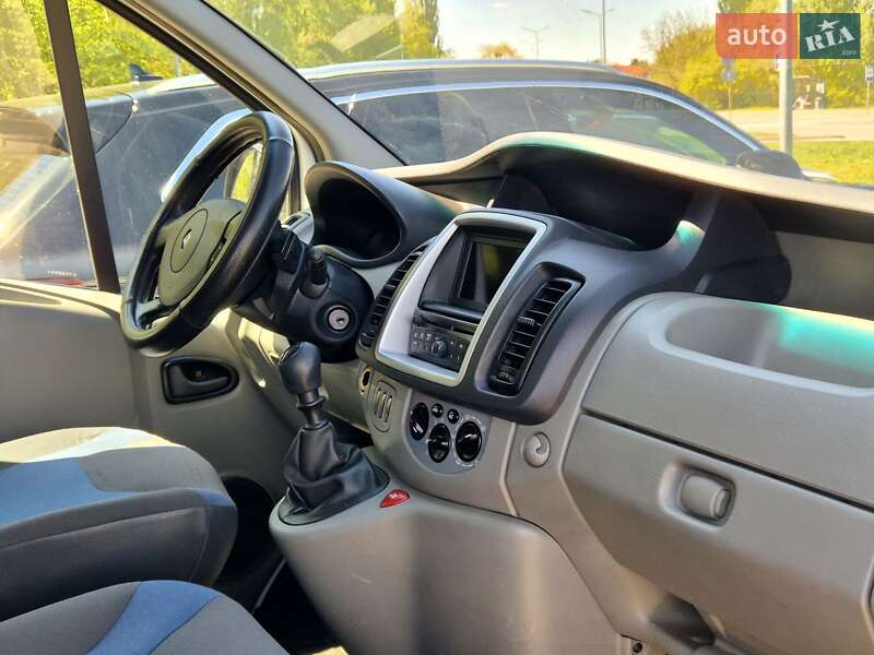 Мінівен Renault Trafic 2013 в Вінниці