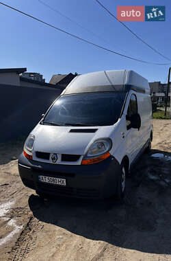 Грузовой фургон Renault Trafic 2005 в Ивано-Франковске