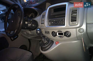 Мінівен Renault Trafic 2014 в 