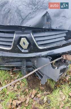 Мінівен Renault Trafic 2014 в 