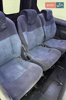 Минивэн Renault Trafic 2016 в 