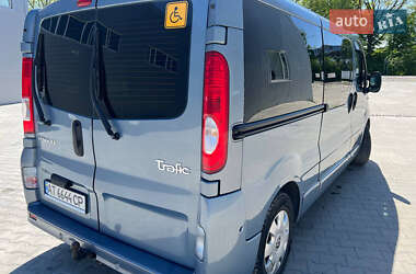 Мінівен Renault Trafic 2013 в 