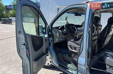 Мінівен Renault Trafic 2013 в 