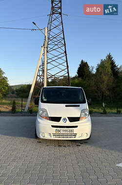 Мінівен Renault Trafic 2006 в 