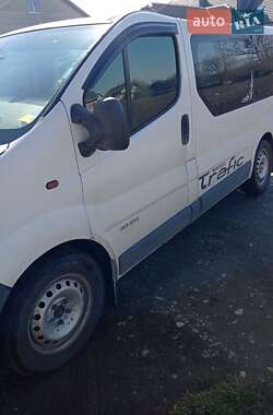Минивэн Renault Trafic 2003 в 
