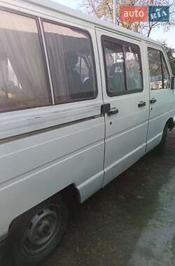 Мінівен Renault Trafic 1994 в 