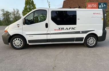 Минивэн Renault Trafic 2005 в 