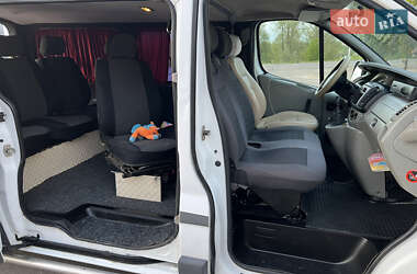 Минивэн Renault Trafic 2005 в 