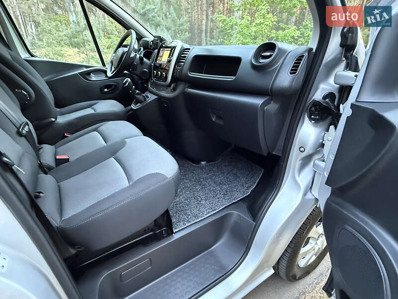 Другие грузовики Renault Trafic 2021 в Киеве
