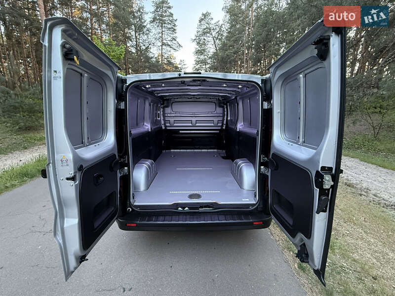 Другие грузовики Renault Trafic 2021 в Киеве