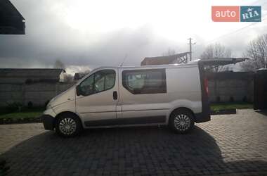Вантажний фургон Renault Trafic 2009 в Луцьку