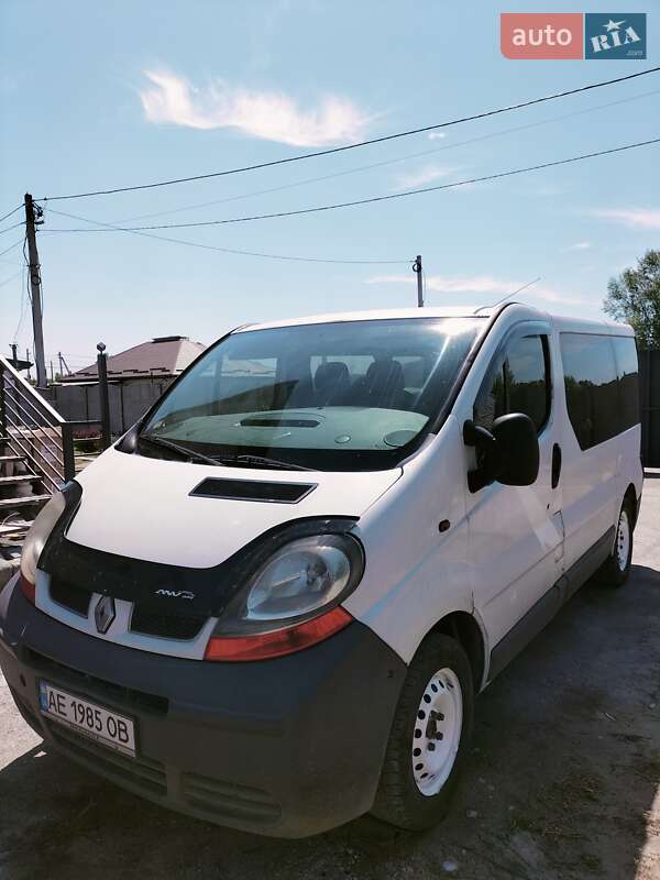 Минивэн Renault Trafic 2001 в 