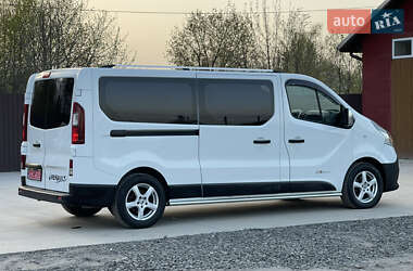 Мінівен Renault Trafic 2017 в 