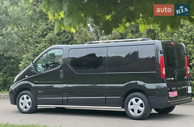 Мінівен Renault Trafic 2014 в 