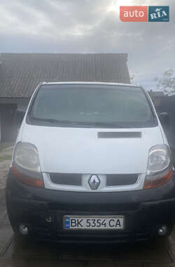 Минивэн Renault Trafic 2002 в Ровно