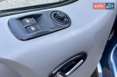 Вантажний фургон Renault Trafic 2013 в 