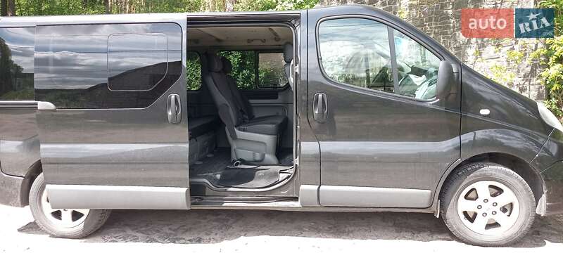 Минивэн Renault Trafic 2011 в Житомире фото 13 Минивэн Renault Trafic 2011 в Житомире