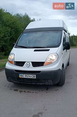 Вантажний фургон Renault Trafic 2006 в Бродах