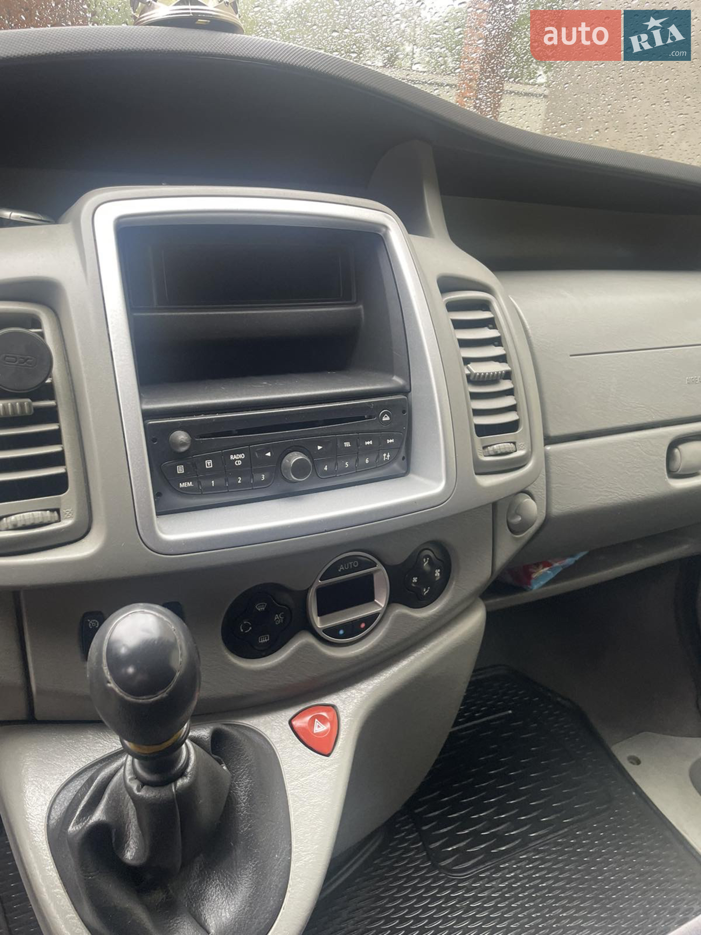2010 Renault Trafic - мініатюра 10