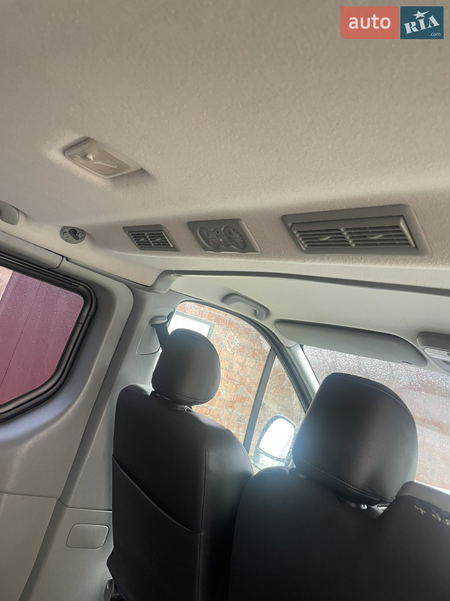 2010 Renault Trafic - мініатюра 15
