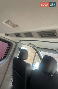 Минивэн Renault Trafic 2010 в 