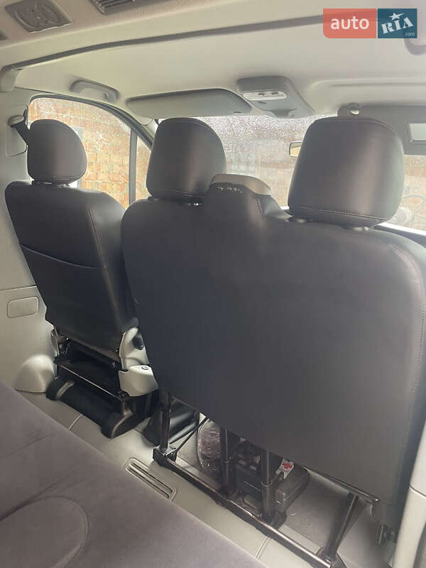 Мінівен Renault Trafic 2010 в Чернівцях