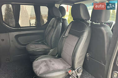 Минивэн Renault Trafic 2020 в 
