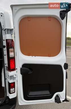 Вантажний фургон Renault Trafic 2024 в 