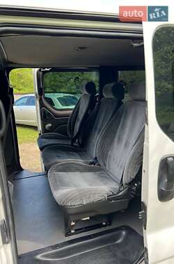 Мінівен Renault Trafic 2006 в 