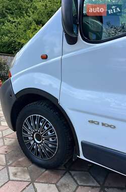 Мінівен Renault Trafic 2006 в 