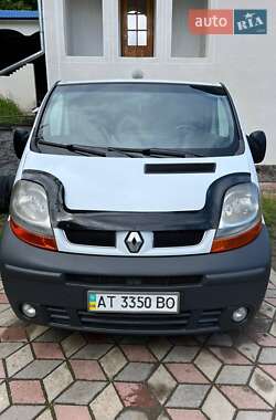 Мінівен Renault Trafic 2006 в 