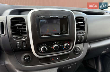 Грузовой фургон Renault Trafic 2020 в 