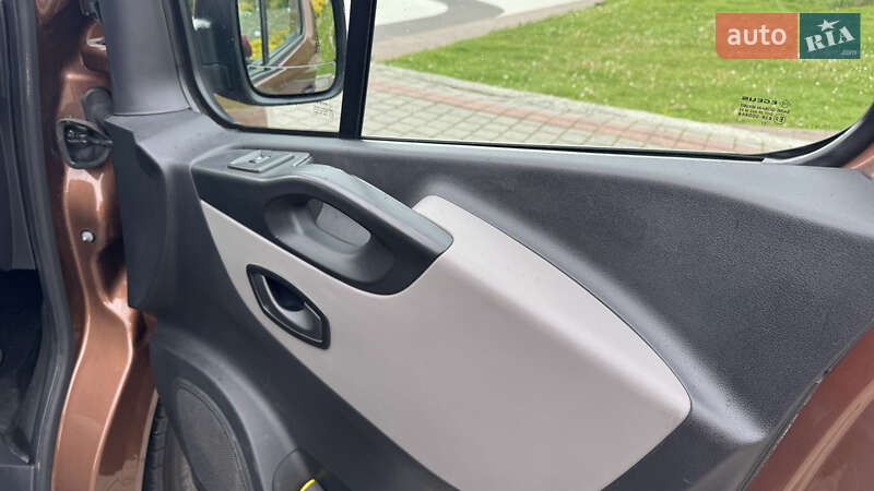 Минивэн Renault Trafic 2017 в Львове