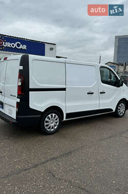 Грузовой фургон Renault Trafic 2021 в 