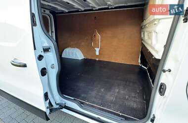 Грузовой фургон Renault Trafic 2020 в 