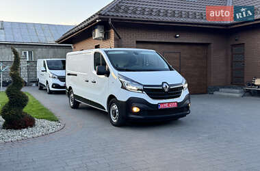 Грузовой фургон Renault Trafic 2020 в 