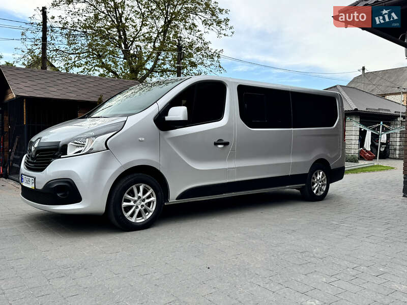 Минивэн Renault Trafic 2018 в Дубно