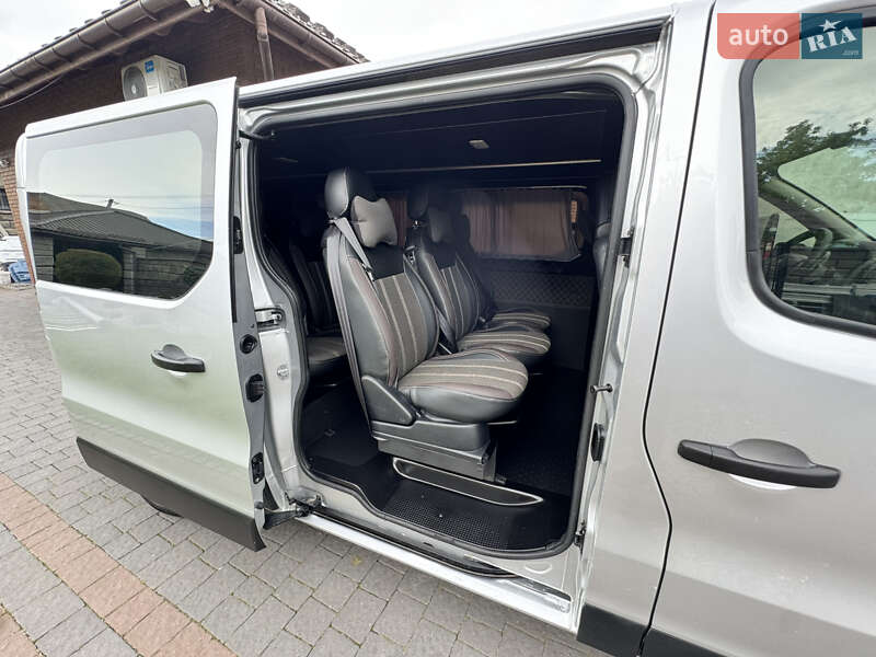 Минивэн Renault Trafic 2018 в Дубно