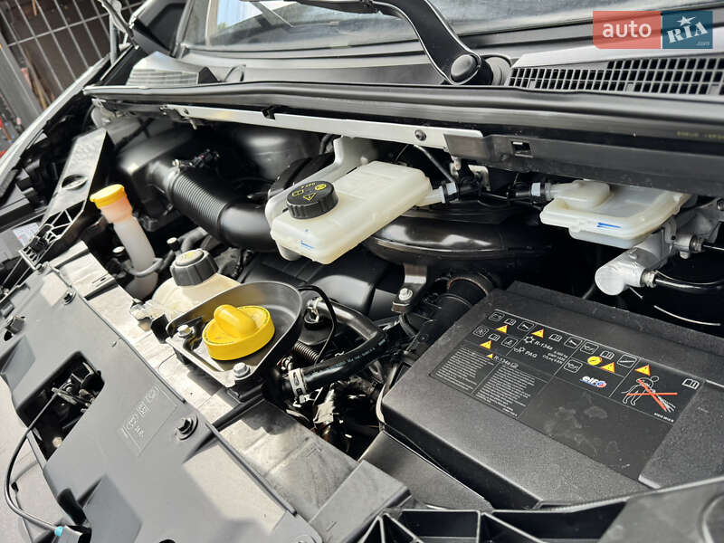 Минивэн Renault Trafic 2018 в Дубно