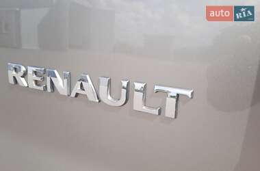 Мінівен Renault Trafic 2017 в 