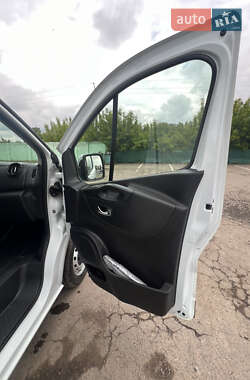 Рефрижератор Renault Trafic 2021 в 