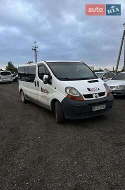 Минивэн Renault Trafic 2002 в Каменец-Подольском