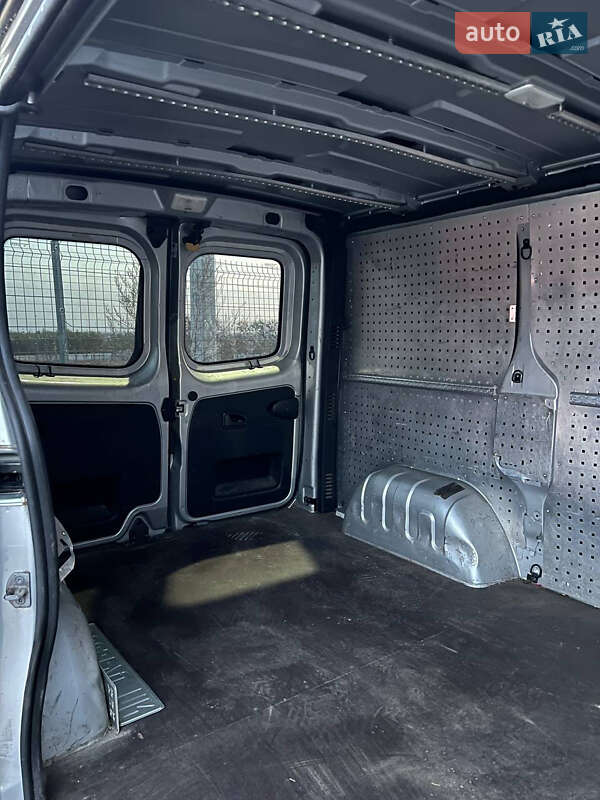 Грузовой фургон Renault Trafic 2016 в Виннице фото 13 Грузовой фургон Renault Trafic 2016 в Виннице