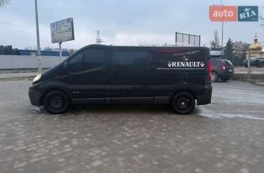 Вантажопасажирський фургон Renault Trafic 2007 в Івано-Франківську