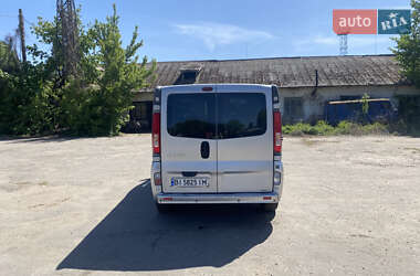 Минивэн Renault Trafic 2011 в 