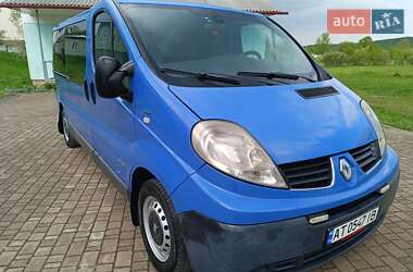 Мінівен Renault Trafic 2011 в 