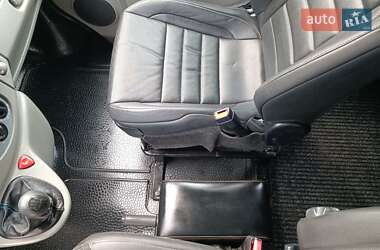Мінівен Renault Trafic 2011 в 