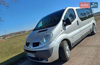 Мінівен Renault Trafic 2013 в 