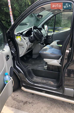 Минивэн Renault Trafic 2014 в 